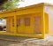 cote-d-ivoire-une-salle-de-classe-construite-avec-des-dechets-plastiques-re_swt1lio5wd copie